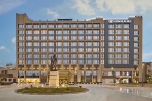 Crowne Plaza Hotels & Resorts opens first hotel in Egypt, in the heart of West Cairo