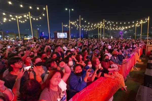 الفرقة الفلبينية “ريفرمايا” تتختم بعرضها الرائع الليلة الأخيرة من إكسبو 2020 دبي